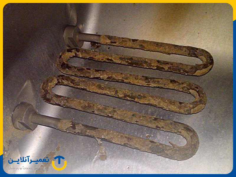 افزایش رسوب اجزای داخلی دستگاه؛ یکی از معایب وصل کردن ظرفشویی به آب گرم